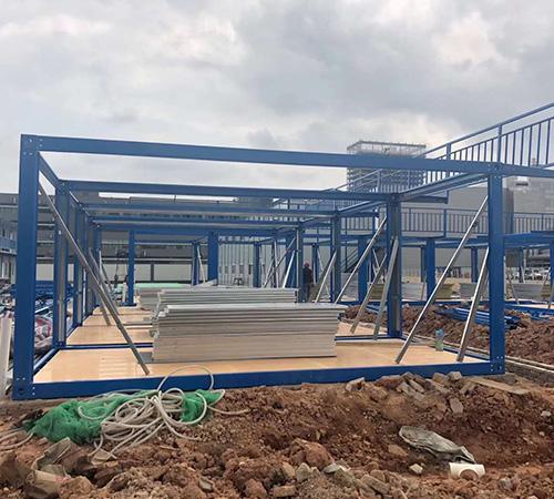 深圳活動(dòng)板房-活動(dòng)圍墻-裝配式鋼結(jié)構(gòu)圍擋-打包箱-深圳市致盛輕鋼房屋